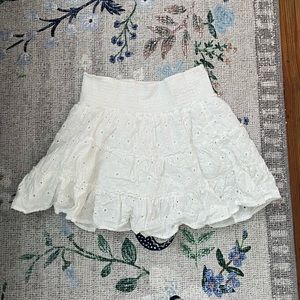 American Eagle white skirt